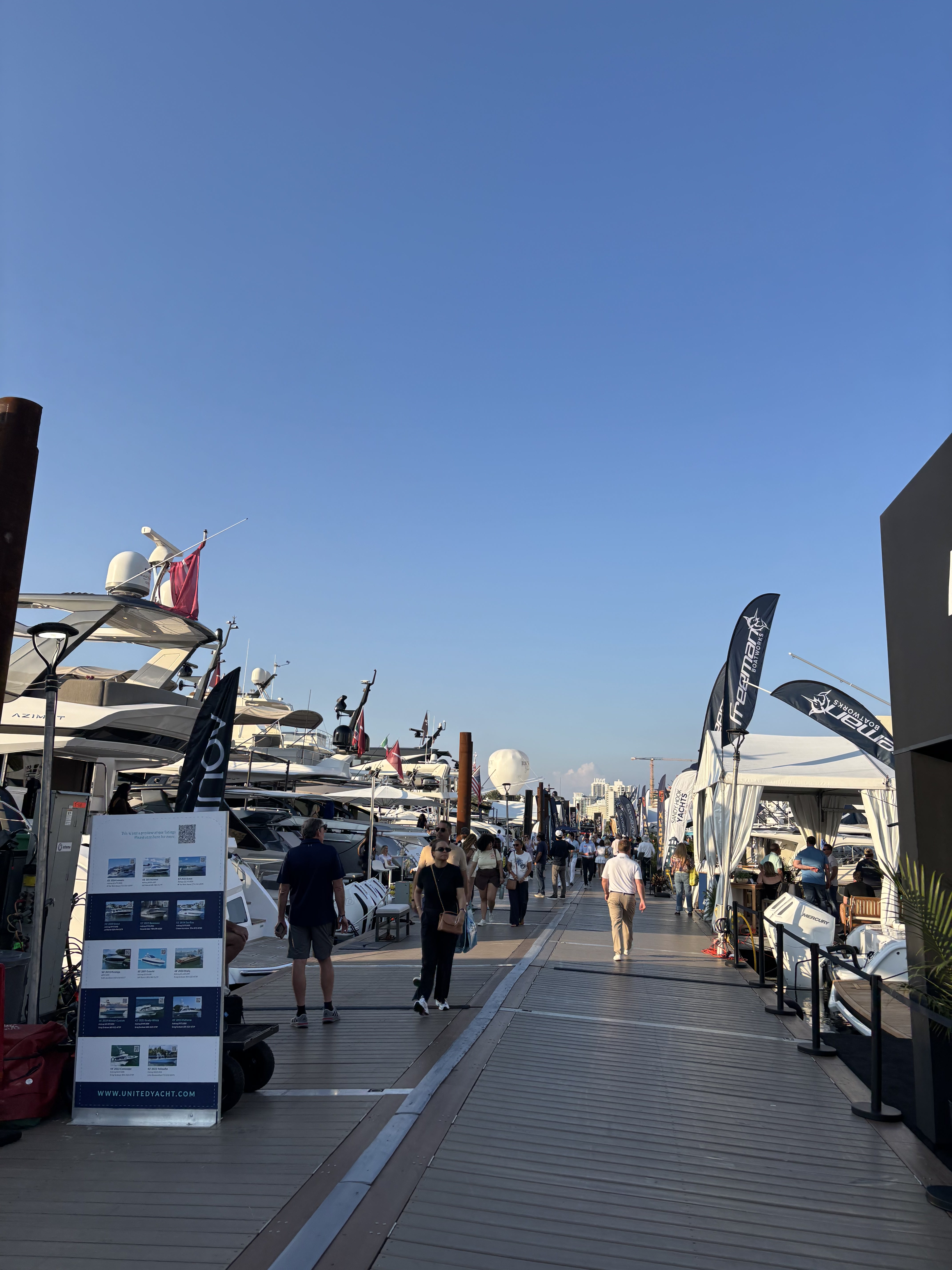 PWY Miami International Boat Show Happy Hour